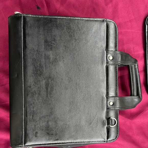 Black Leather Men's Briefcase - Picture 2 of 6